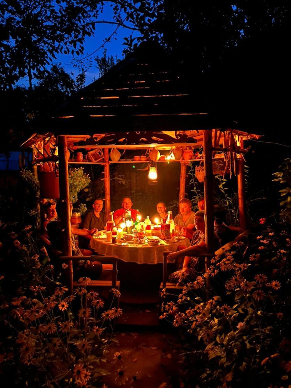 Guest House "Svaneti" Lentekhi 外观 照片