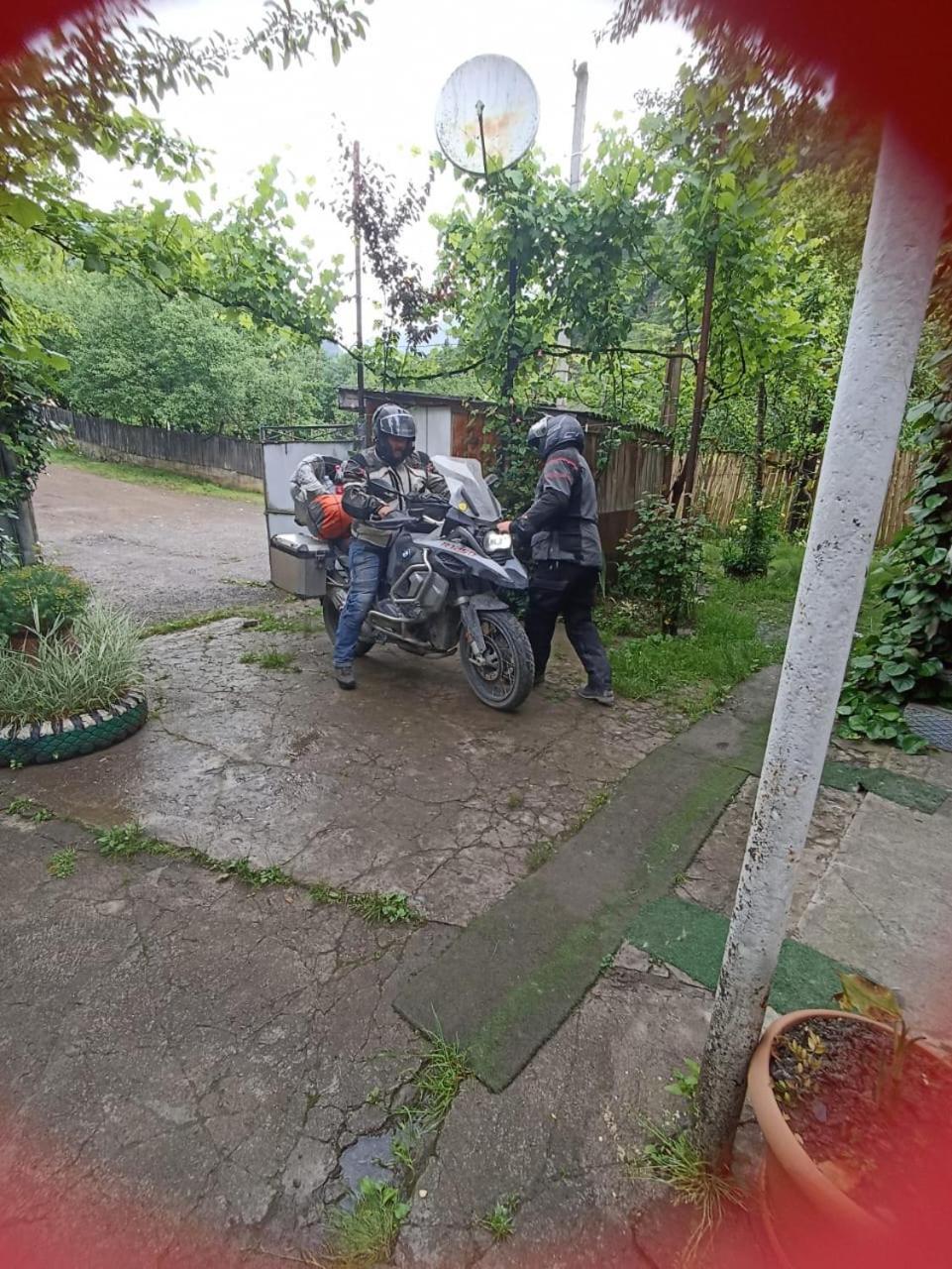 Guest House "Svaneti" Lentekhi 外观 照片