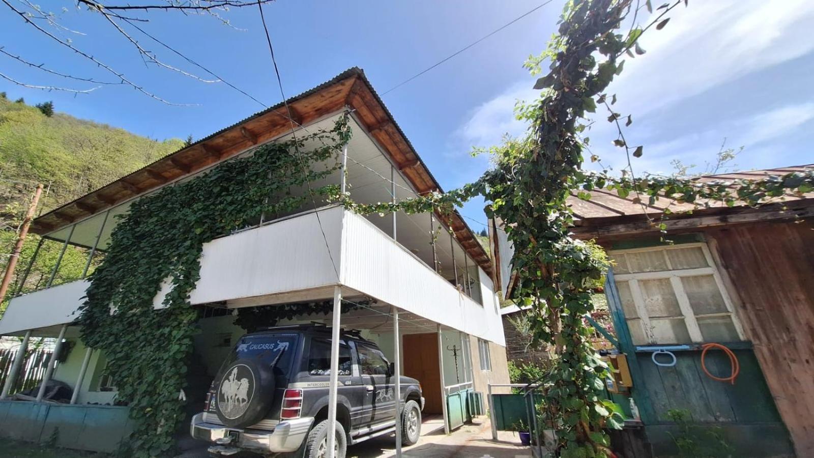 Guest House "Svaneti" Lentekhi 外观 照片