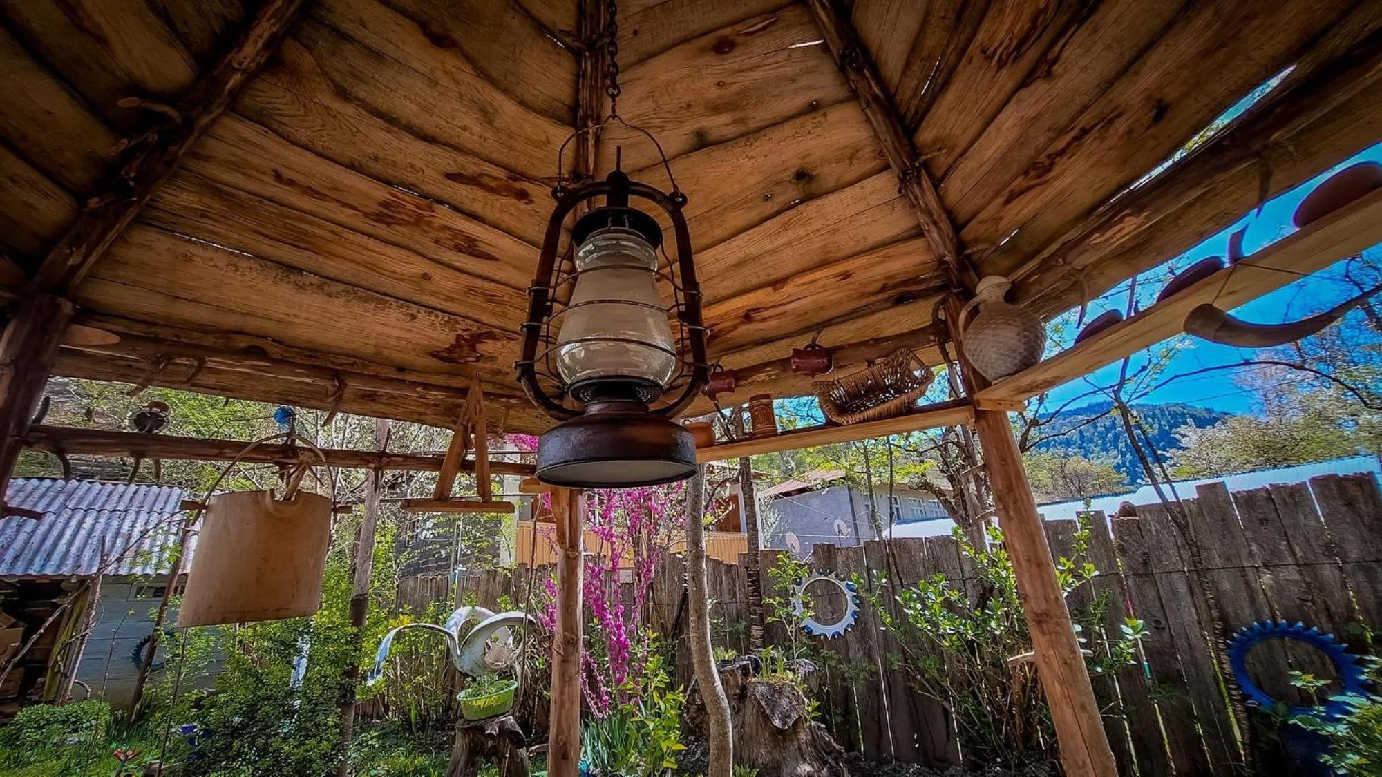 Guest House "Svaneti" Lentekhi 外观 照片
